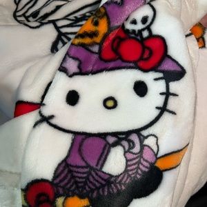 🖤 BRAND NEW VIRAL HELLO KITTY HALLOWEEN THROW BLANKET MUMMY WITCH GHOST